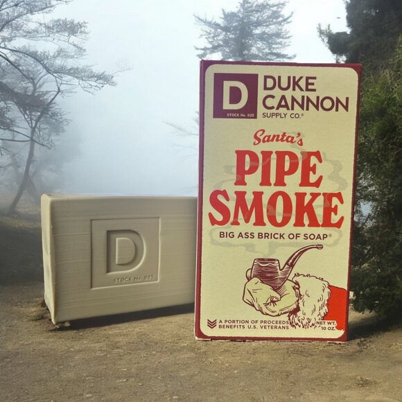 Duke Cannon Big Brick of Soap - Santa's Pipe Smoke x (2 Bars) - Picture 5 of 7